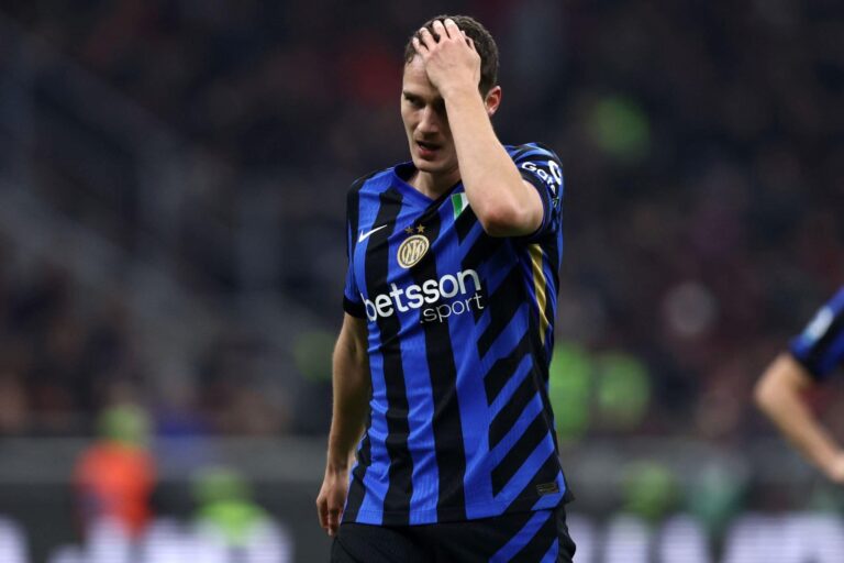 Benjamin Pavard blessé à la cheville gauche : une inquiétude grandissante avant le choc contre le Barça