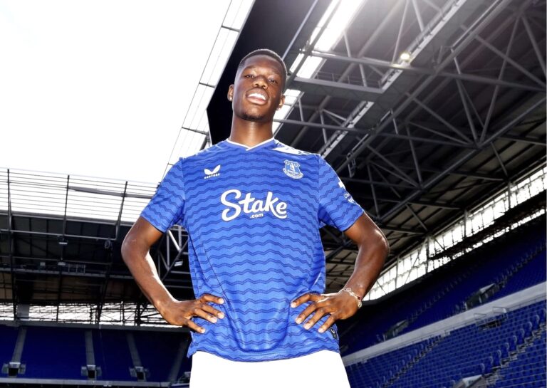 Thierno Barry quitte Villarreal pour un club de Premier League